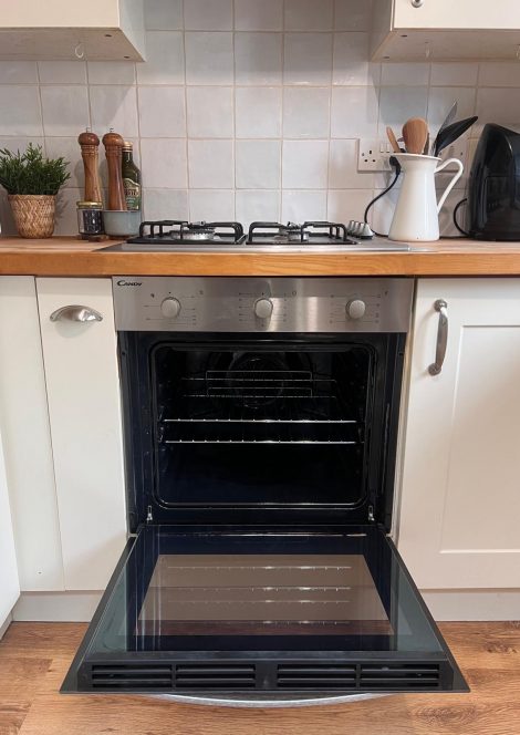 WhatsApp Image 2025-08-19 at 14.38.10